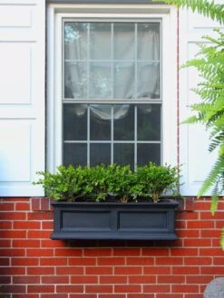 Fairfield Self-Watering Window Box, 3’ -Default Template 3 39344 100V tif