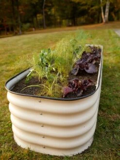 Birdies™ Modular Metal Raised Bed 16 Birdies™ Modular Metal Raised Bed -Default Template 3 8586930 6018 tif