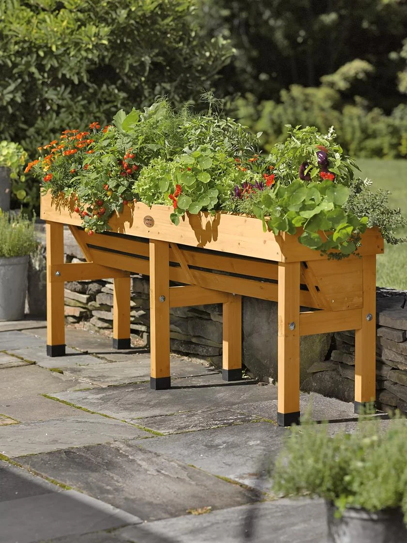 VegTrug® Wallhugger, 18" X 72" 1 VegTrug® Wallhugger, 18" X 72"