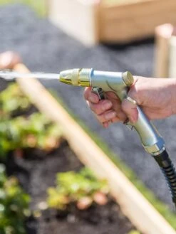 Gardener’s Lifetime Twist Deluxe Hose Nozzle -Default Template 3 8600140 0090 tif