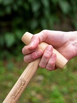 Gardener’s Lifetime Perennial Fork With Short T-Handle -Default Template 3 8600311 3447 tif 1