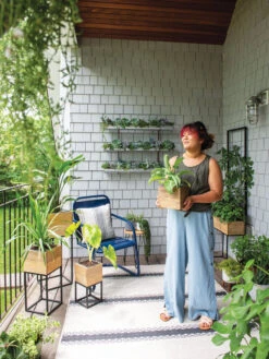 Tartu Elevated Square Planters -Default Template 3 8611005 016