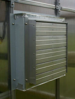 MONT Greenhouse Powered Ventilation System 14 MONT Greenhouse Powered Ventilation System -Default Template 3 8611219 03v