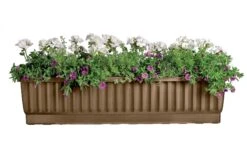 39" Self-Watering Window Box -Default Template 3 gs37898 01s